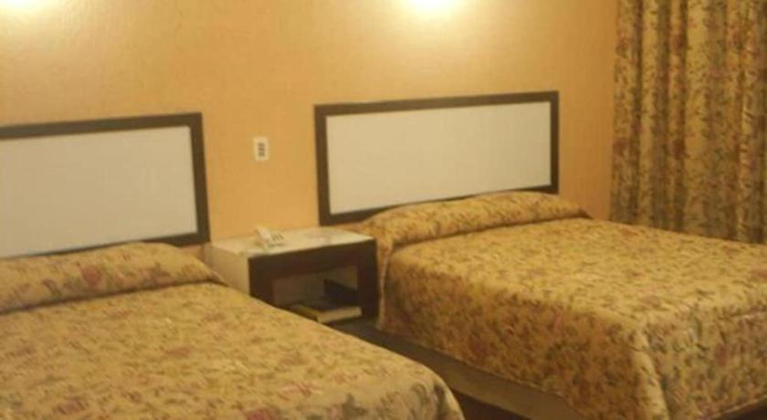 Hotel Del Valle Inn Pachuca Esterno foto